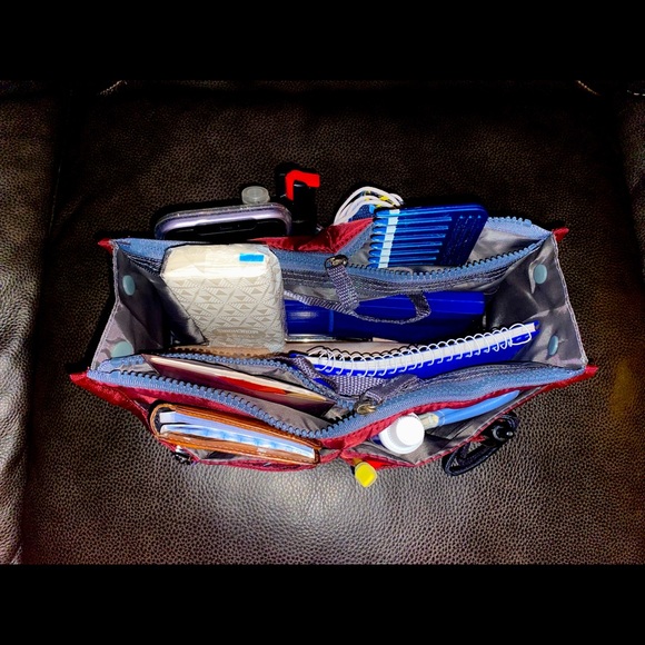 2 for $29! | Y2K Nylon Purse Insert ORGANIZER |+ pockets/zippers | red or black - Picture 5 of 14